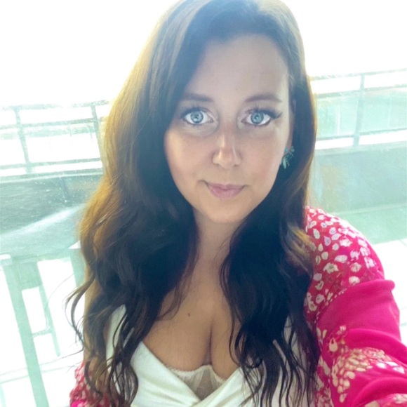 Meet your Posher, Tammy - Picture 1 of 1